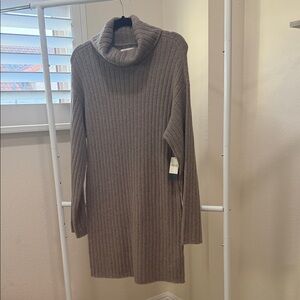 Abercrombie Ribbed Turtleneck sweater dress - Brown
